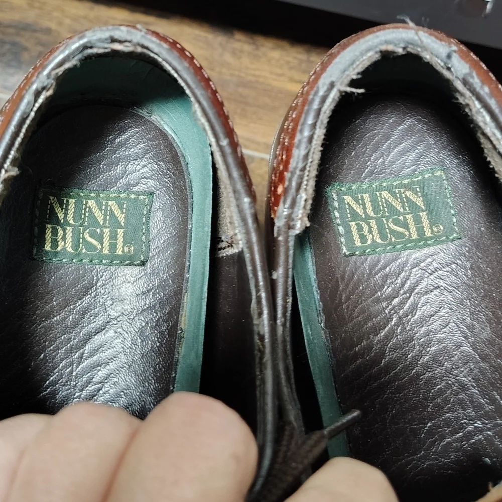 Nunn Bush Dark Brown Leather Oxfords 9.5